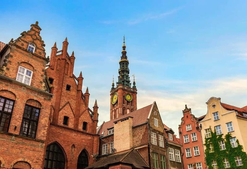 Gdansk: 2-hour Best Intro Walking Tour with a Local - Cultural Insights at the Museum of Gdansk