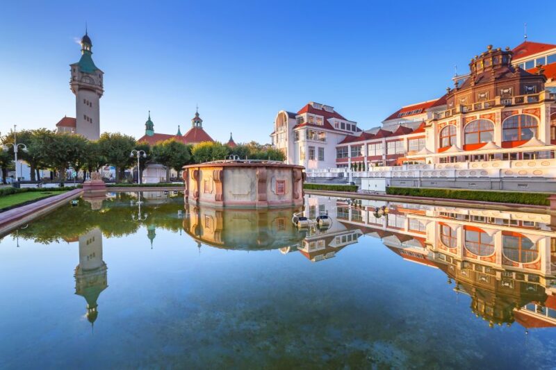 Gdansk: City Highlights Guided Private Bike Tour - Why Choose This Tour: The Strengths and Considerations