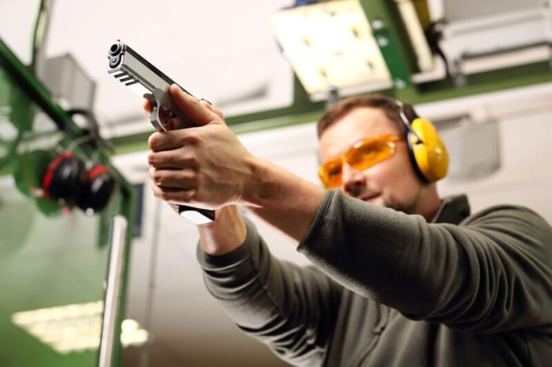 Gdansk: Extreme Gun Shooting Experience with Transfers - Key Points