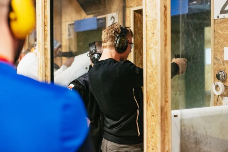 Gdansk: Extreme Gun Shooting Experience with Transfers - What’s Included in the Package