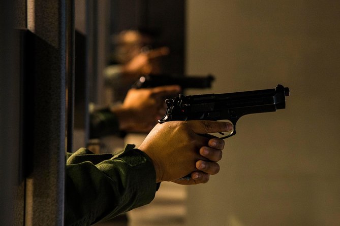 Gdansk: Extreme Shooting Range with Private Transport - Key Points