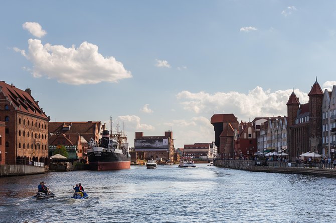 Gdansk - Full Day Tour from Warsaw by private car - Strolling Along Motlawa’s Fortifications and Embankments