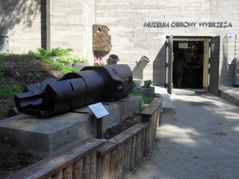 Gdansk Hel Peninsula Private Guided Tour with Cruise or Car - Exploring Hel’s WWII Fortifications and Military Museum