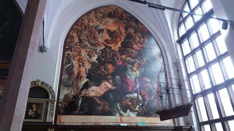 Gdansk: Luxury Old Town Walking Tour For Scandinavians - Gdansk: Luxury Old Town Walking Tour For Scandinavians