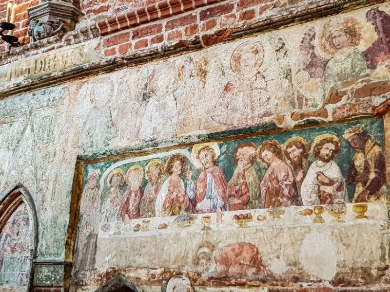 Gdansk: Malbork Castle & Westerplatte Tour with Local Lunch - Visiting Westerplatte: The First Battle of WWII