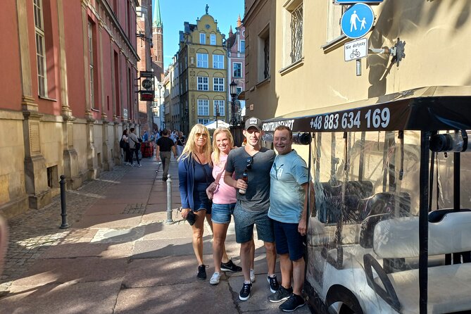 Gdansk: Private City Sightseeing Tour by Buggy/Cart LIVE GUIDED - The Final Stops: St. Nicholas Church and Wyzynna High Gate
