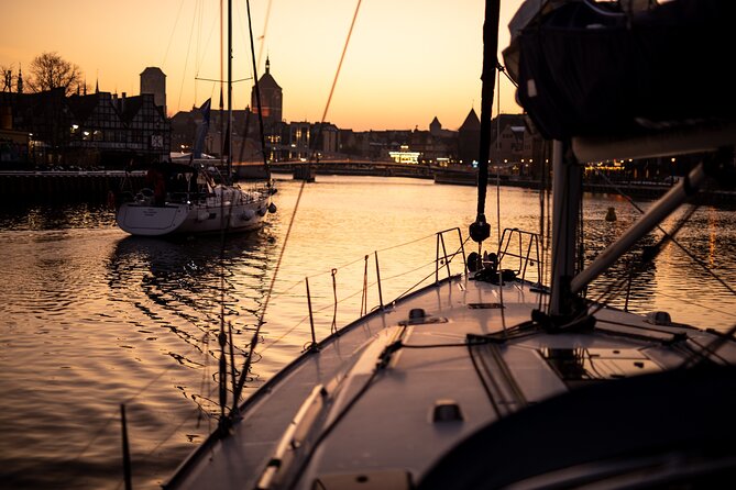 Gdansk Sunset Cruise with Welcome Drink - Key Points