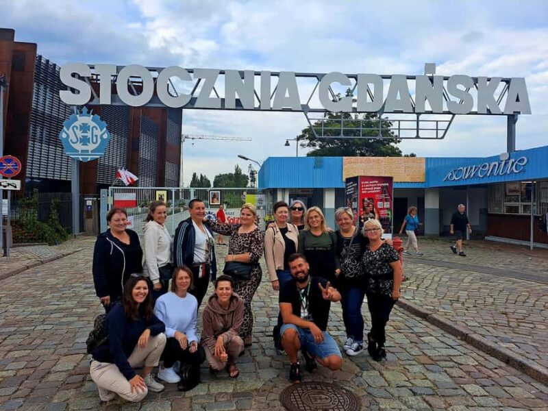 Gdansk: Top Unlimited Beer & Highlights Tour by Golf Buggy - Discover Gdansk in Style with the Unlimited Beer & Highlights Tour by Golf Buggy