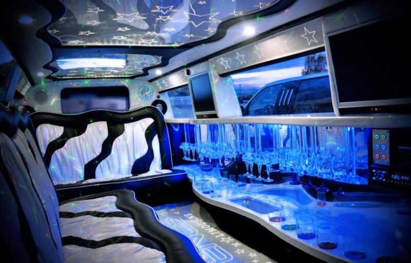 Gdansk VIP Party: Exclusive 3 or 5-Hour Hummer Limo Tour - Customizable Music and Personal Celebrations