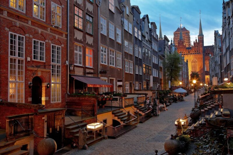 Gdansk VIP Party: Exclusive 3 or 5-Hour Hummer Limo Tour - From the Old Town to the Vibrant Streets of Gdansk