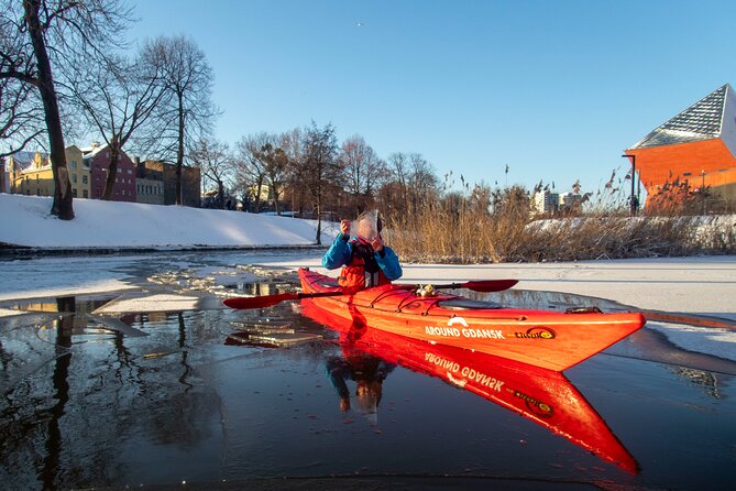 Gdansk: Winter Kayaking Tour - The Scenic Route: Passengers View Gdansks Top Sights