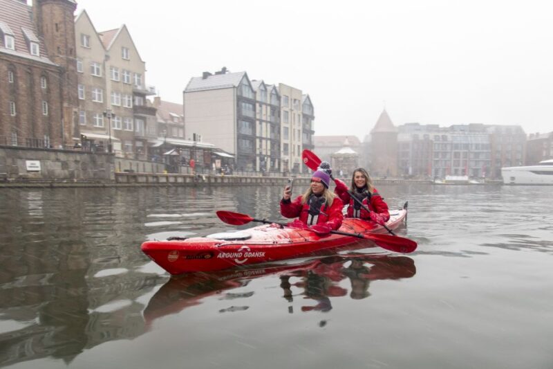 Gdansk: Winter Kayaking Tour - The Hot Chocolate Break and Its Role in Warming Up