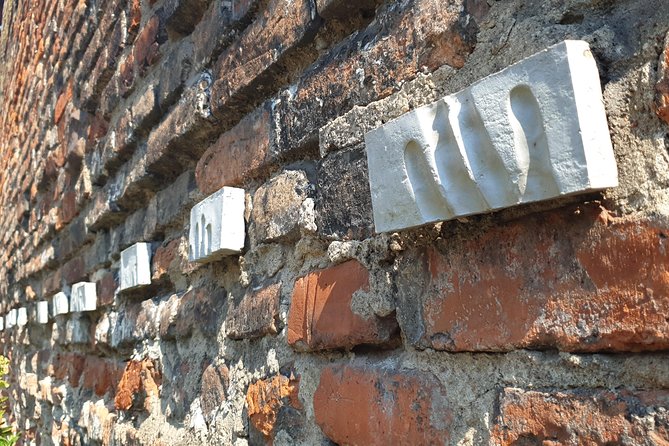 Gdansk Word War Two Themed Private Tour - The Guide’s Style and Guest Experience