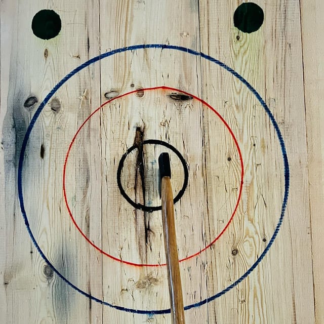 Gdask: 1.5-Hour Axe Throwing Experience - The Atmosphere and Group Dynamics