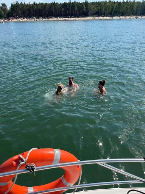 Gdask: 1-hour Private Boat Tour with Skipper - Who Will Appreciate This Tour Most?