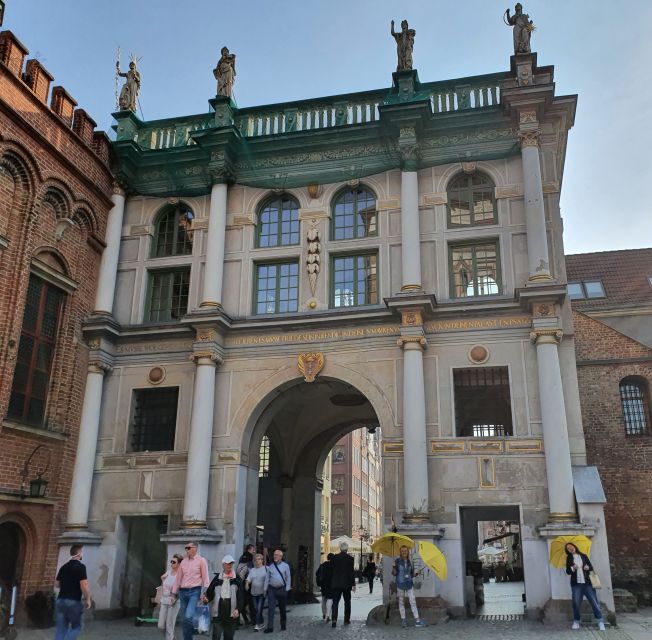 Gdask City Sights & History Guided Walking Tour in English - Walking Through Gdansk’s Canals and Rivers