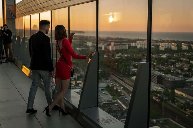 Gdask: Sky-High Views & Cocktail - Olivia Star Top Floor - Flexibility and Booking Options