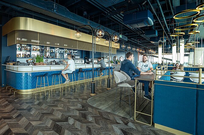 Gdask: Sky-High Views, Dinner&Cocktails - Olivia Star Top Floor - Practicalities: Meeting Point, Timing, and Group Size