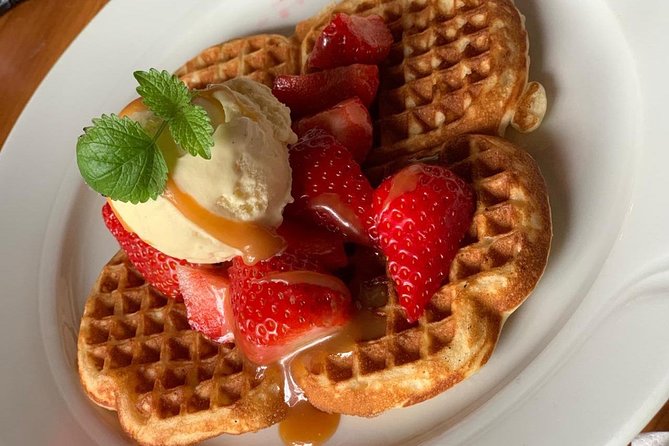 Geiranger by Royal route, 5 hours with visiting a high-mountain farm - Djupvasshytta and the Mountain Lake Experience