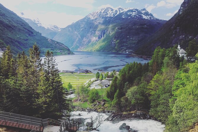 Geiranger: Excursions.no Geiranger Highlights - The Scenic Drive Through Narrow, Winding Roads