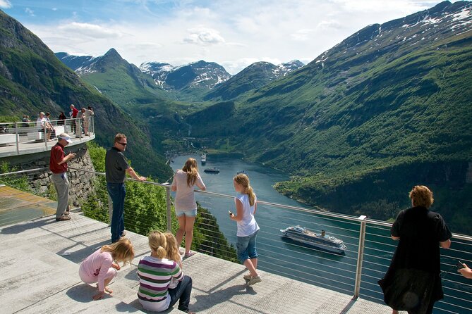 Geiranger: Excursions.no Geiranger Highlights - Pacing and Stops: Short but Focused