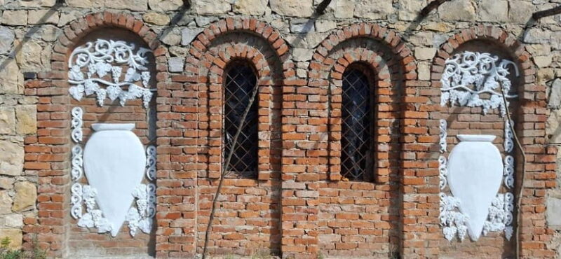 Gelati Momastery, Prometheus Cave, Sanatoriums and winetour - The Guide and Overall Experience