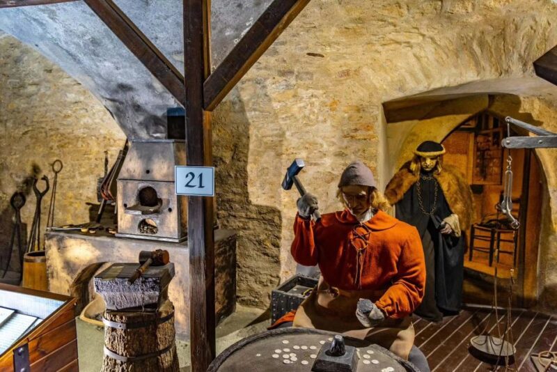 Gems of Kutna Hora - Walking Tour - Inside the Czech Museum of Silver