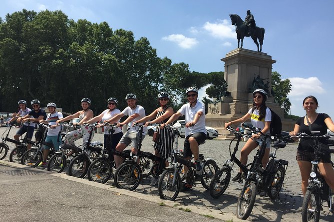 Gems of Rome-Ebike tour with Gastronomy Experience - Exploring the Historic Pantheon