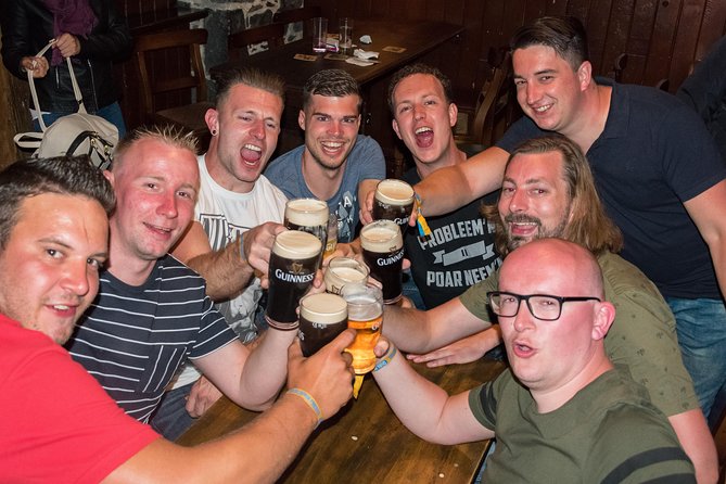 Generation Pub Crawl Dublin - Starting Point: The 4 Dame Lane Pub in Dublin’s Heart