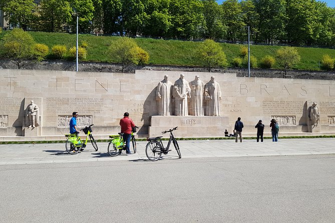 Geneva By E Bike United Nations Old Town Lake Fountain - The Route: From Old Town to International District