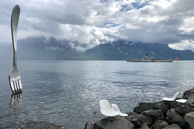 Geneva day tour to Chillon castle and Chaplin's World - Key Points