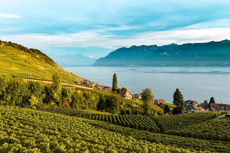 Geneva: Montreux, Chaplins World, Chillon Castle & Apéritif - Strolling Through Montreux: The Glamorous Lakeside Resort