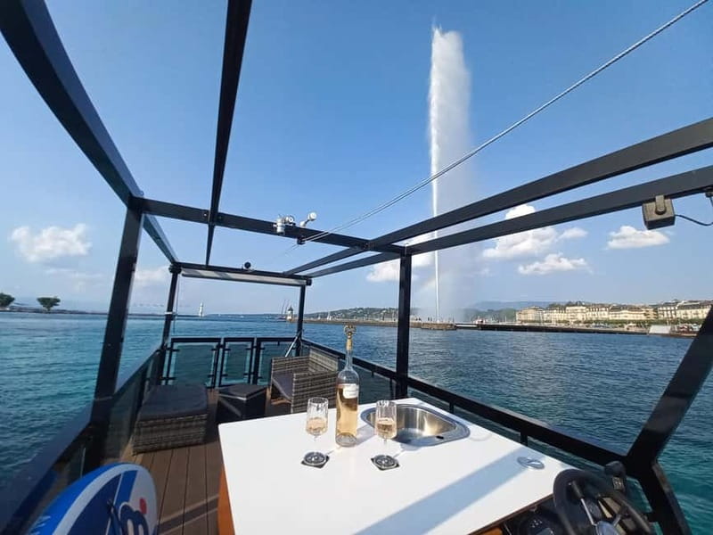 GENEVA: PRIVATE 360° LAKE CRUISE WITH APERITIF - Geneva: Private 360° Lake Cruise with Aperitif – An Elegant Water Escape