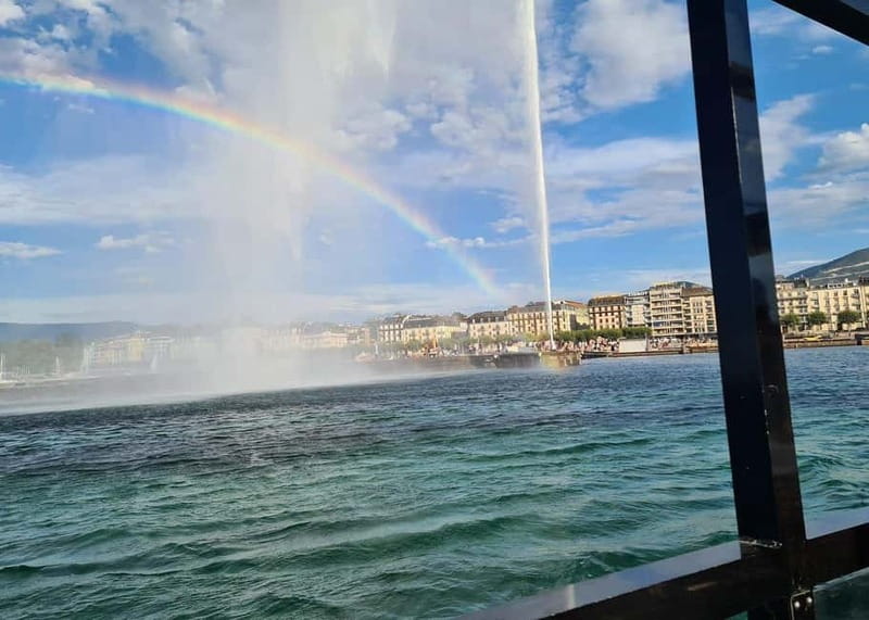 GENEVA: PRIVATE 360° LAKE CRUISE WITH APERITIF - The Route and Stops Along Lake Geneva