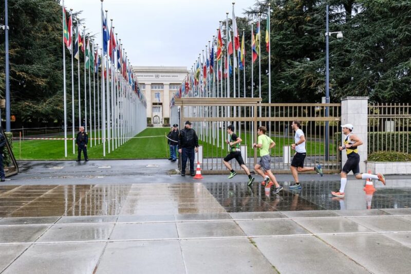 Geneva: Private Lake Geneva and Old Town Guided Running Tour - Practicalities: Logistics and Group Size