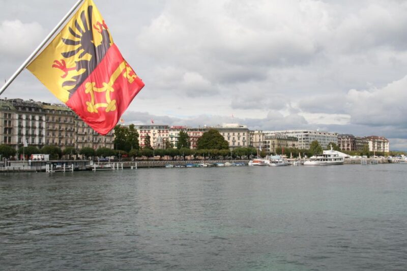 Geneva: Private Walking Tour with a Local Guide - Pricing and Booking Flexibility