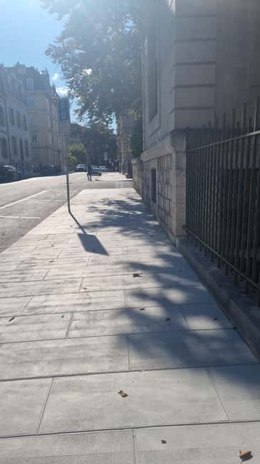 Geneva: Private Walking Tour with a Local - Discover Geneva as a Local, Not a Tourist