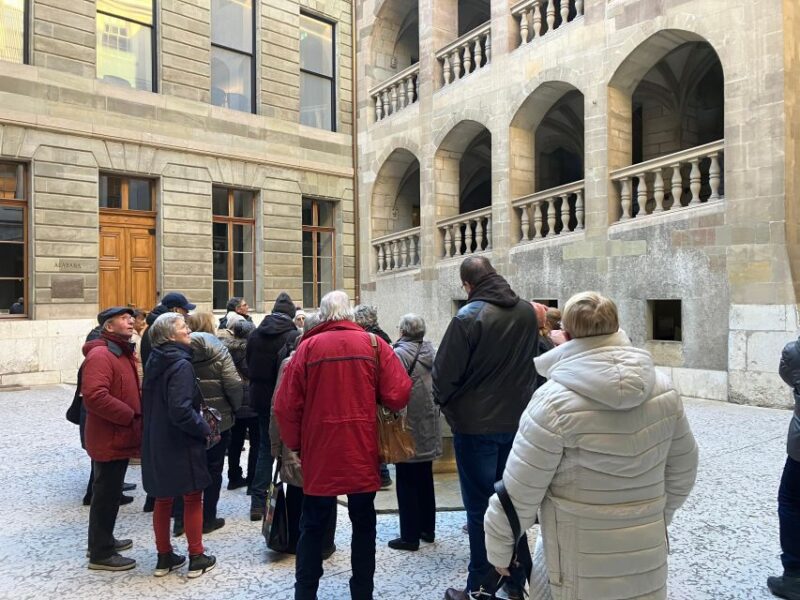 Geneva: United Nations, Old Town and Lake E-Bike Tour - Logistics and Group Size