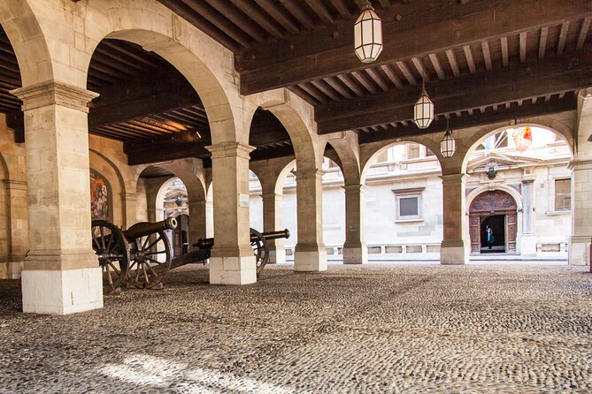 Geneva Virus Run: Stop the Infection Exploration Game - Discovering the Place de Neuve and the Statue of Gandhi