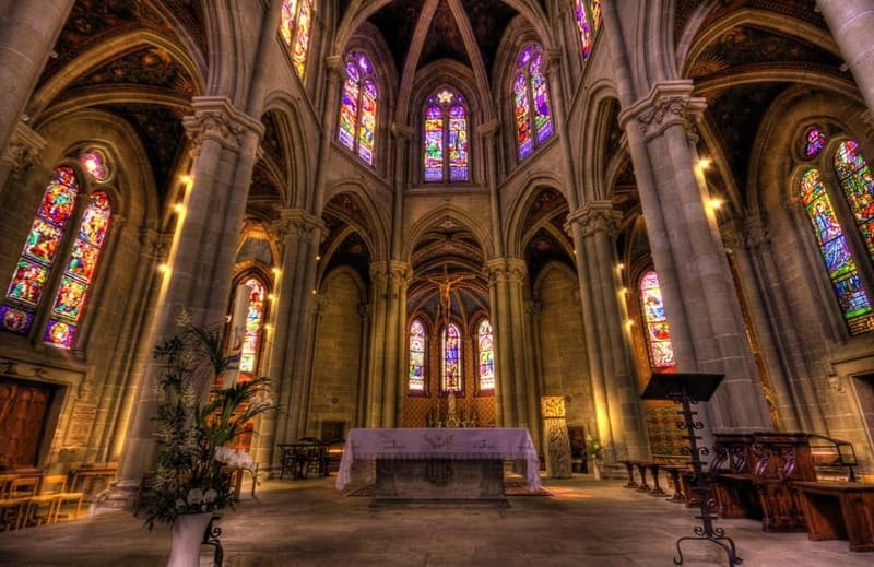 Geneva: Whispers of the Old Town Walking Tour with Apéritif - Wandering Grand Rue and Medieval Architecture