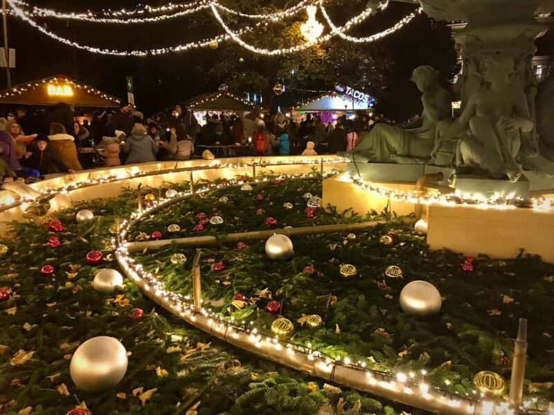 Genevas Winter Wonderland: A Festive Christmas Private Tour - Key Points