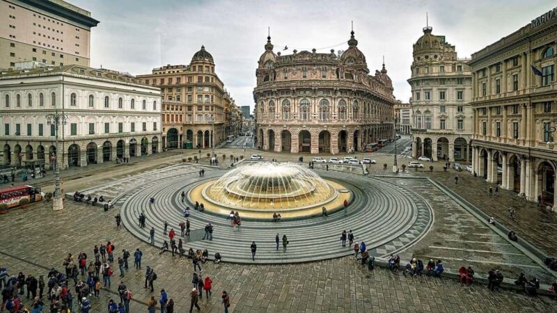 Genoa: Columbus Trail Urban Trekking with Wine & Local Tastings - The Route Begins at Casa di Cristoforo Colombo