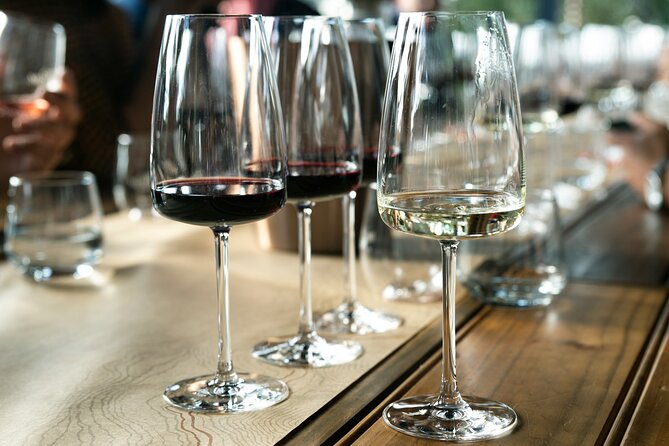 Genoa Food and Wine Tasting Tour with "Superb Gems" - Ligurian Wine Tasting: Small-Scale Producers and Regional Flavors