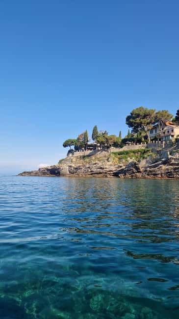 Genoa: the superb city from the sea - Logistics and Meeting Details