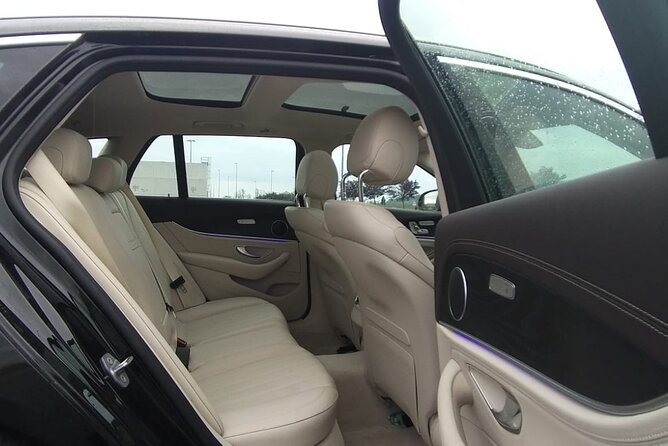 Genoa to Genoa Airport (GOA) - Departure Private Transfer - Meeting Point and Accessibility for Travelers