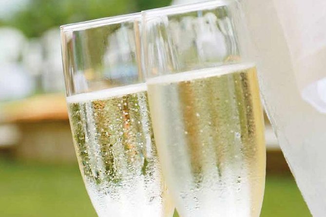 Genoa Walking Tour: Discover Hidden Treasures and Street Food - Via Pre: From Wealth to Multicultural Bazaar