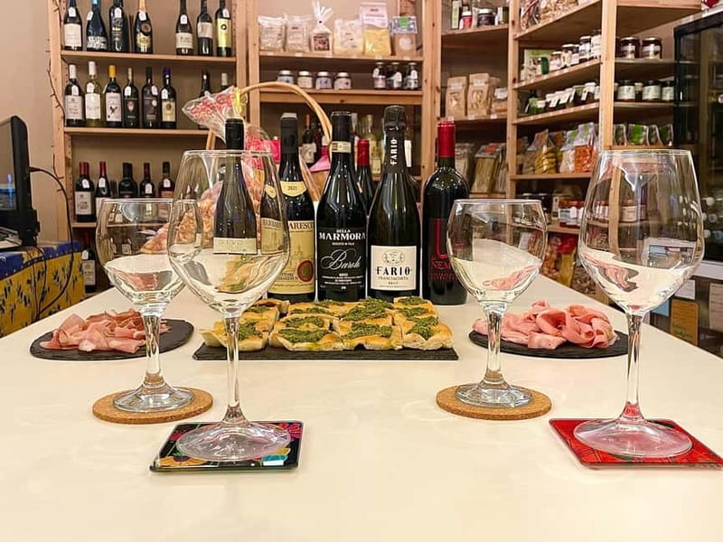 Genoa: Wine Tasting Near The Cruise: the best Italian wine - The Expertise and Passion of the Sommelier