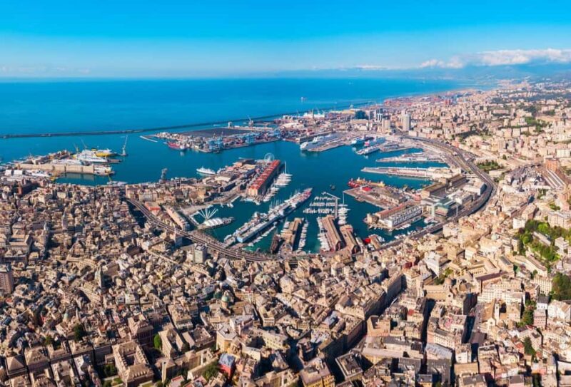 Genova Eterna: Un Viaggio curioso in 2000 anni di Storia - Explore Genoa’s Historic Center in Just 2.5 Hours