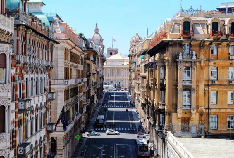 Genova Medievale: Antichi Misteri e Luoghi Inaccessibili - The Architectural Wonders and Hidden Symbols