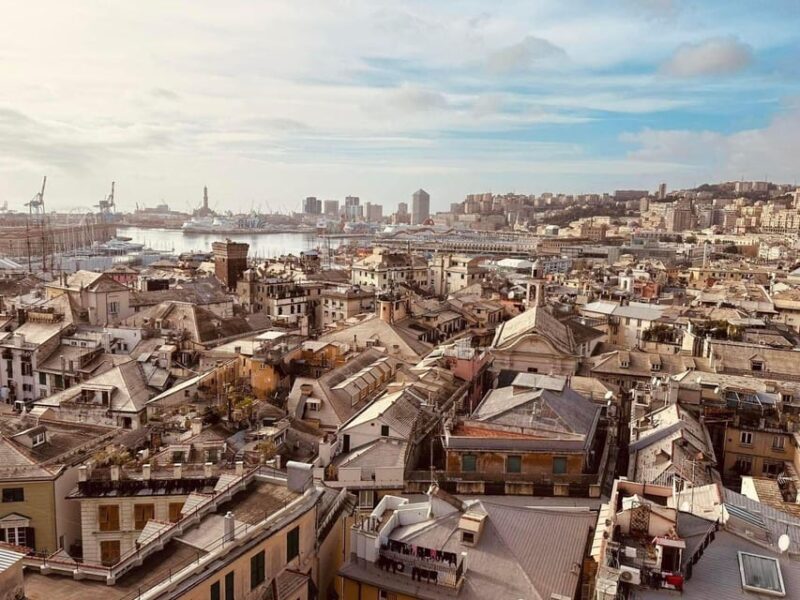 Genova: Private Tour in Spanish through Genova - Strolling Along Via Garibaldi’s Renaissance and Baroque Palaces
